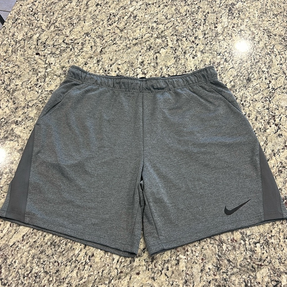 Nike Dri-Fit Shorts | Grey | Size XL